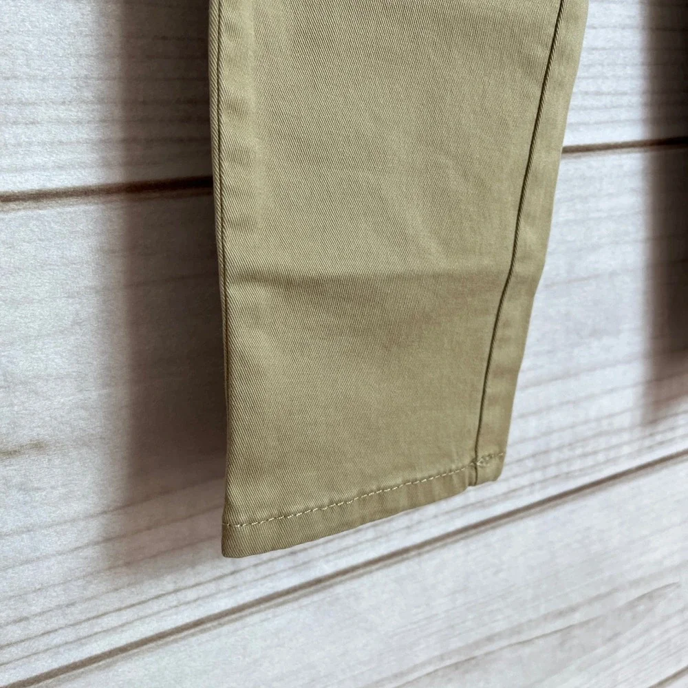 GAP Kids Boys Khaki‎ Pants Size 6 Adjustable Waist Classic Casual NWT